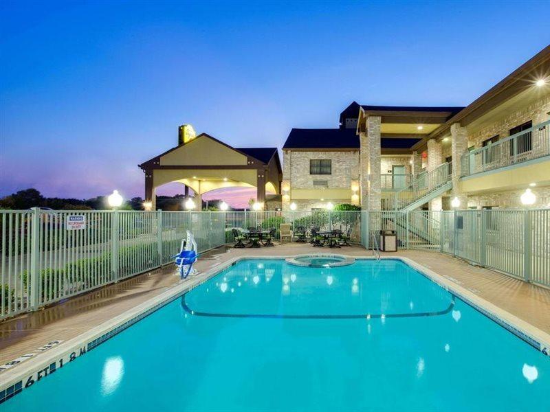 Super 8 By Wyndham Fairfield Tx Hotel Exterior photo