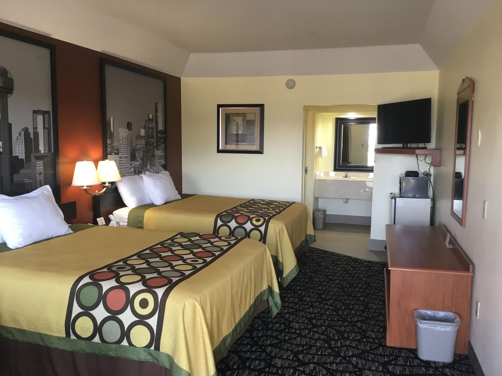 Super 8 By Wyndham Fairfield Tx Hotel Exterior photo